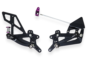 CB1000F '26- 
BACK STEP KITRACING BLACK